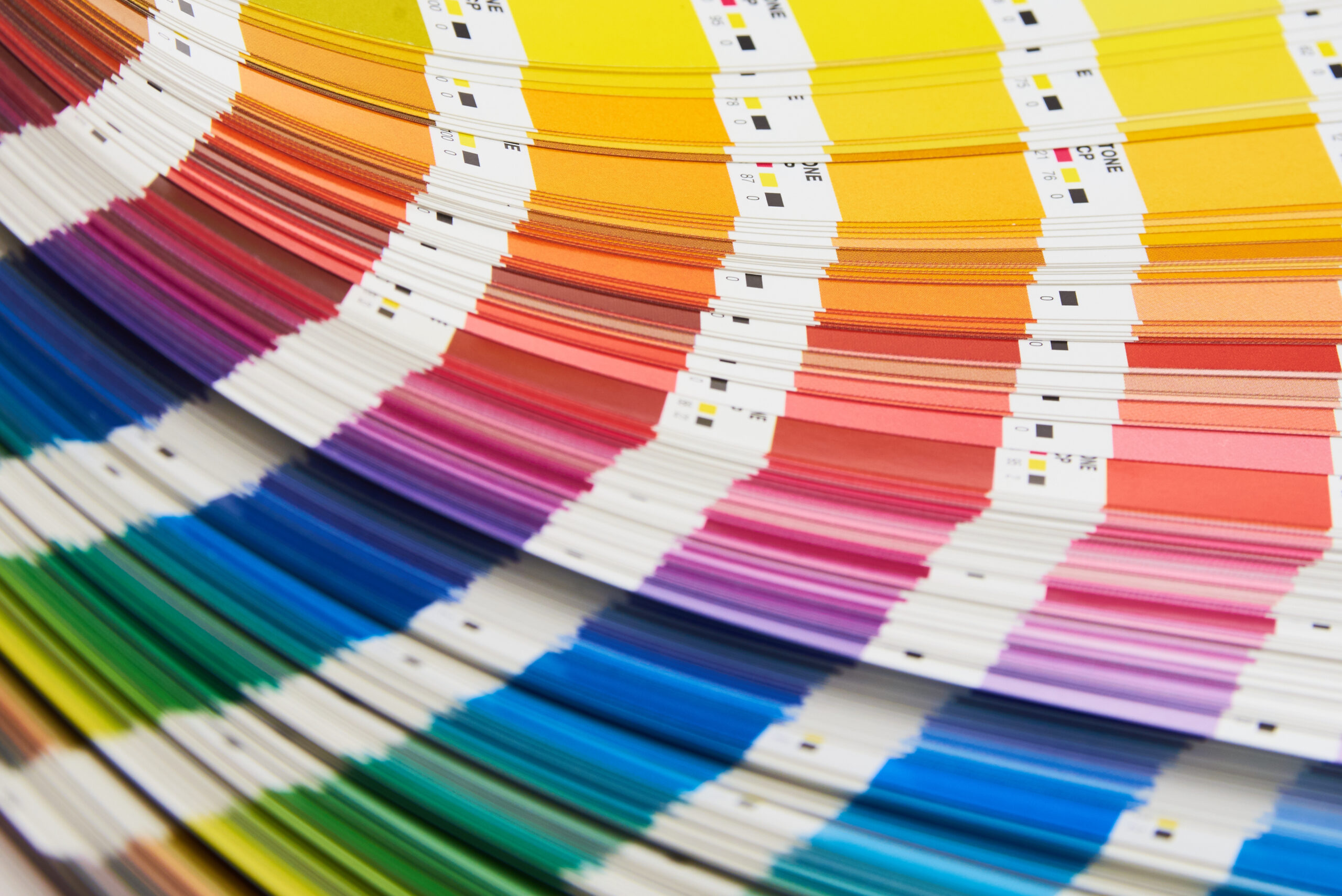 picography-pantone-color-book-scaled